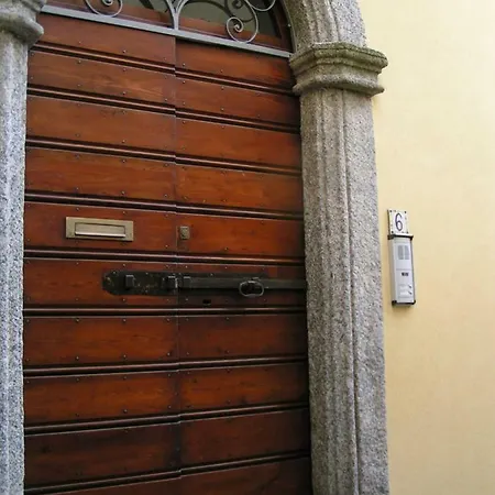 La Piazzetta Tremezzo